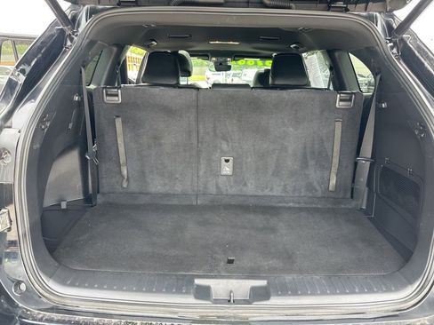 Used 2022 Toyota Highlander XSE FWD image 27