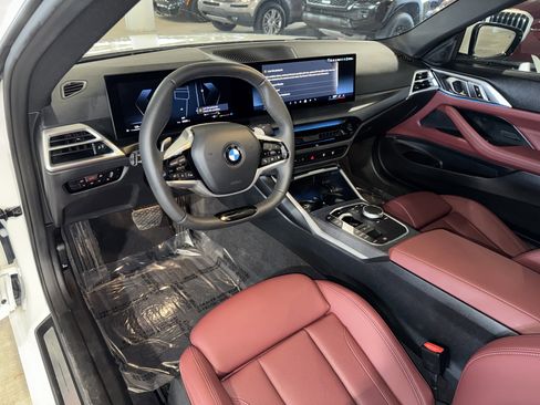 Certified 2025 BMW 430i Coupe w/ Convenience Package image 16