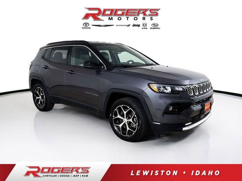 Certified 2024 Jeep Compass Limited image 1