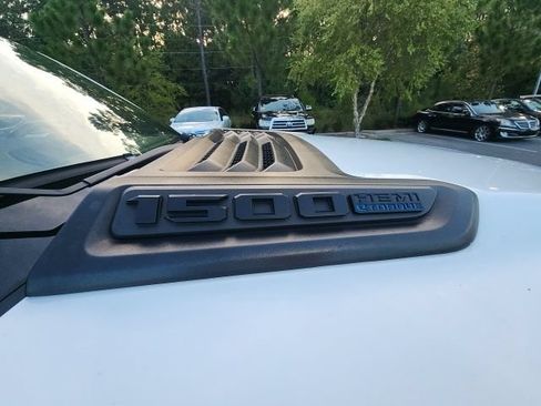 Used 2022 RAM 1500 Laramie RWD image 18