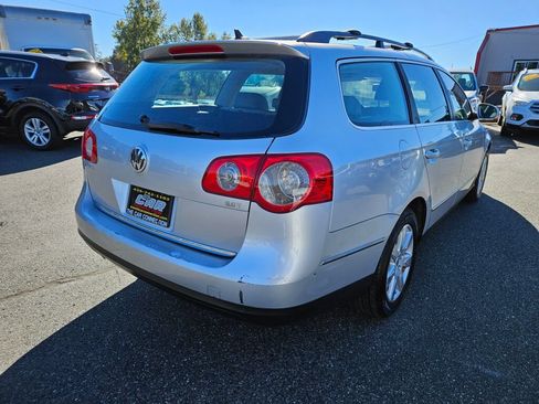 Used 2007 Volkswagen Passat 2.0T FWD image 4