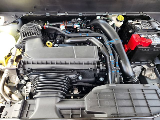 New 2026 Ford Maverick Lobo AWD/4WD image 32