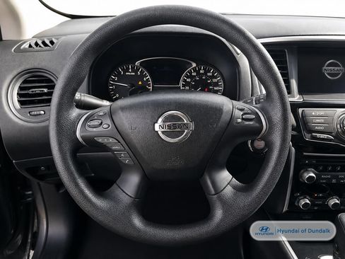 Used 2020 Nissan Pathfinder S FWD image 8