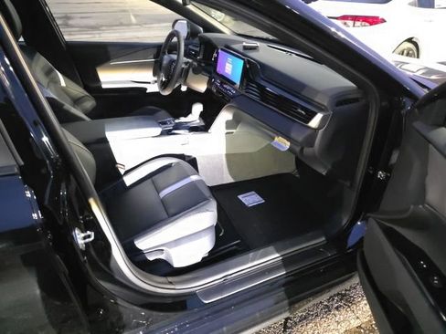 New 2026 Toyota Camry SE Nightshade image 10