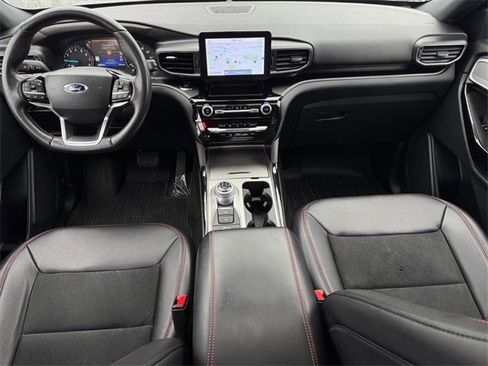 Used 2023 Ford Explorer ST-Line w/ Class IV Trailer Tow Package image 7