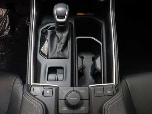 Used 2024 Toyota Grand Highlander XLE image 12