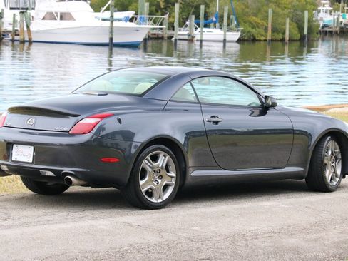 Used 2008 Lexus SC 430 Convertible image 3