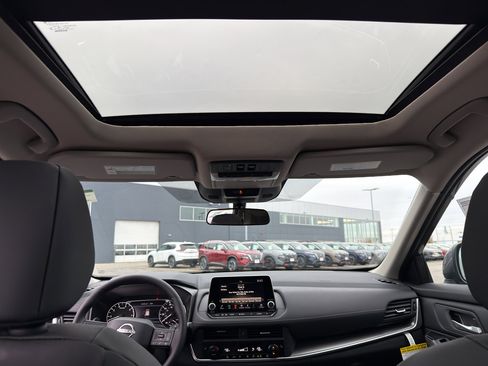 New 2026 Nissan Rogue SV image 29