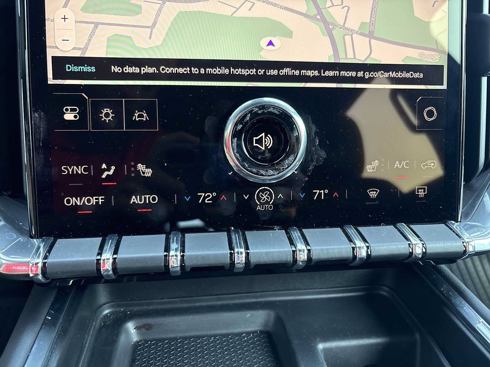 Used 2025 GMC Acadia Elevation w/ Elevation Premium Package FWD image 6