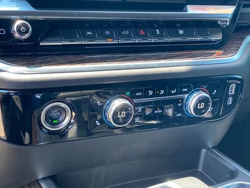Certified 2024 GMC Sierra 1500 Elevation AWD/4WD image 13