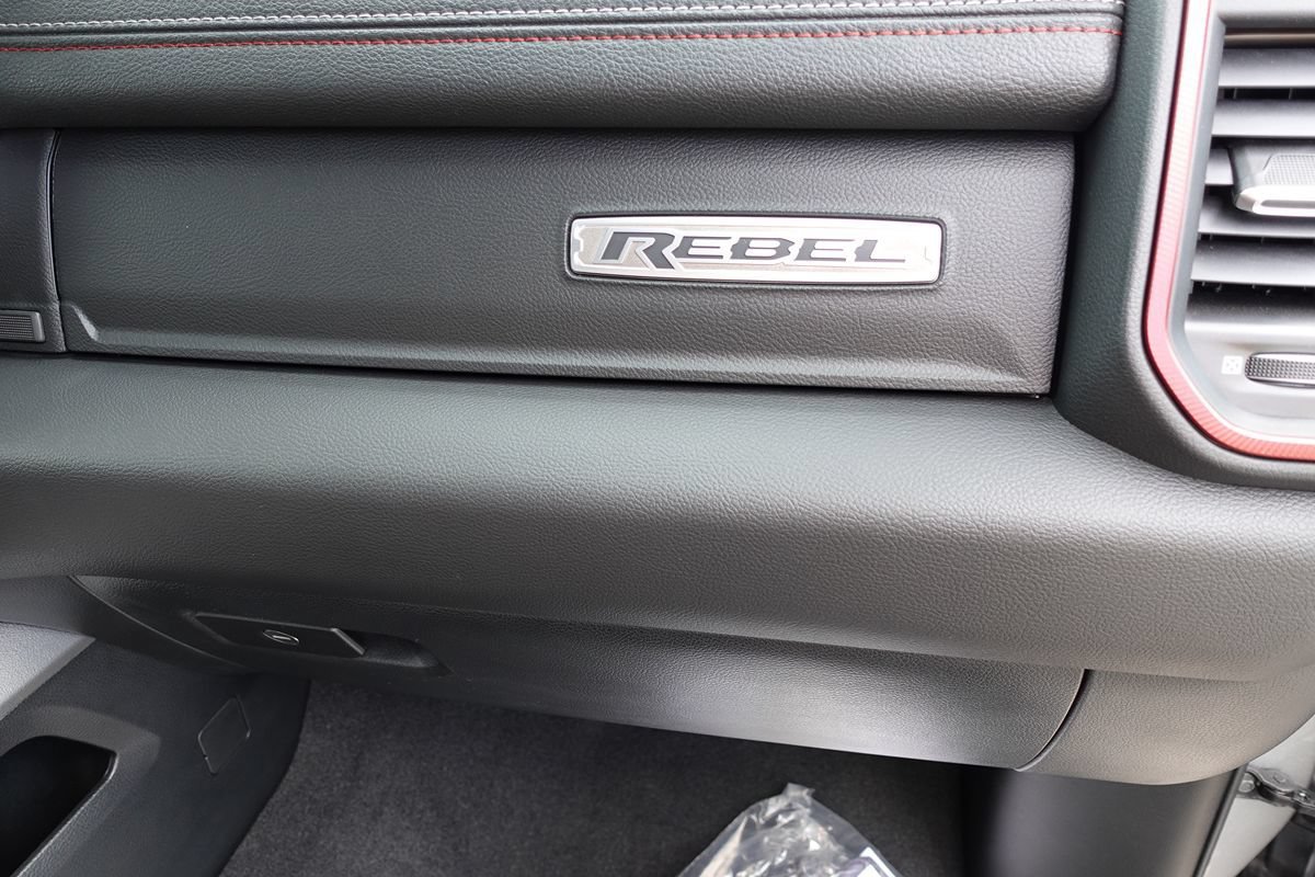 Used 2025 RAM 1500 Rebel AWD/4WD image 38