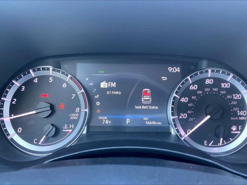 Used 2023 Toyota Highlander LE AWD/4WD image 42