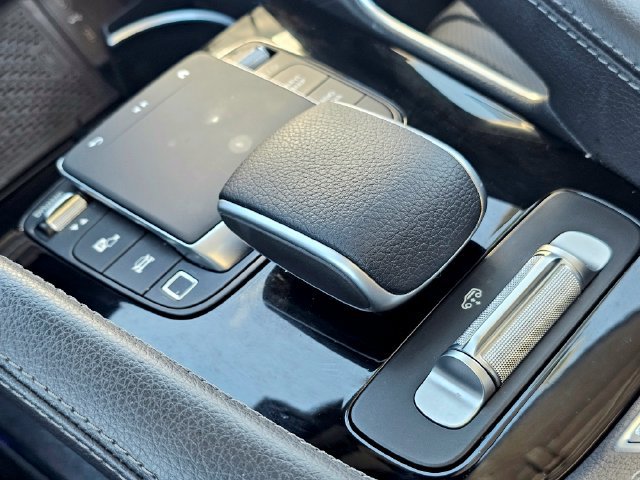 Certified 2026 Mercedes-Benz GLS 450 4MATIC image 40