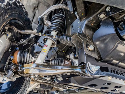 Used 2026 GMC Sierra 1500 AT4 w/ Technology Package image 14