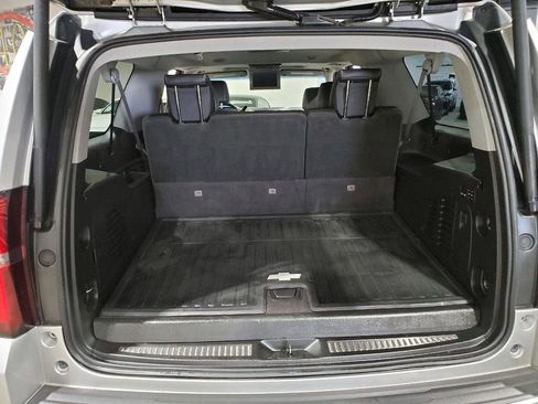 Used 2017 Chevrolet Suburban Premier image 52
