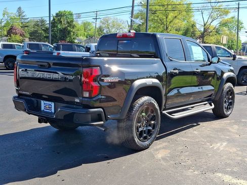 New 2026 Chevrolet Colorado Trail Boss AWD/4WD image 12
