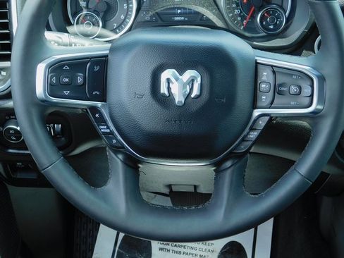 Used 2025 RAM 1500 Laramie image 15