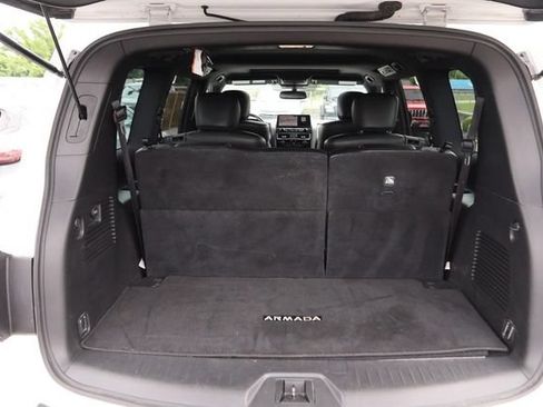 Certified 2023 Nissan Armada SL w/ Midnight Edition Package AWD/4WD image 7