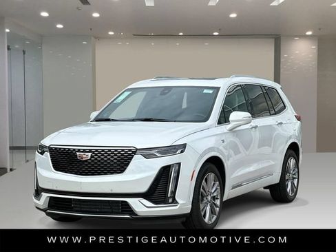 Used 2023 Cadillac XT6 Premium Luxury AWD/4WD image 1