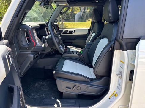 New 2026 Ford Bronco Outer Banks AWD/4WD image 11