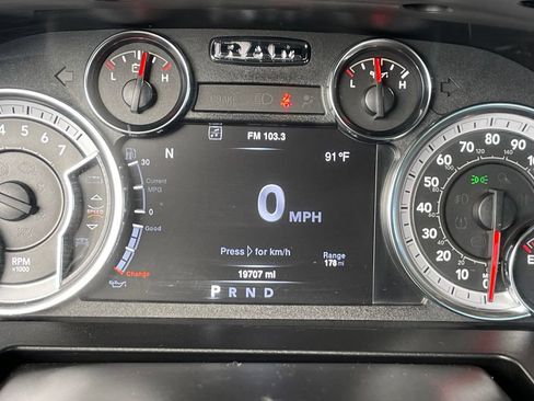 Used 2022 RAM 1500 Classic SLT w/ Electronics Group AWD/4WD image 25