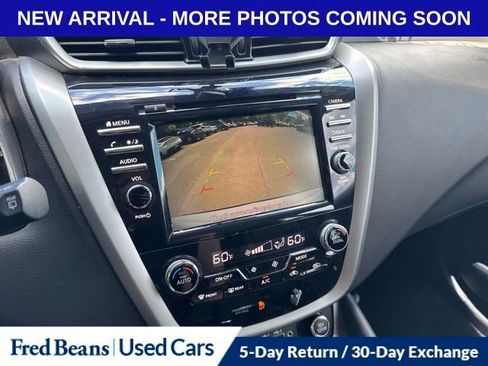 Used 2022 Nissan Murano SV w/ SV Midnight Edition Package FWD image 13
