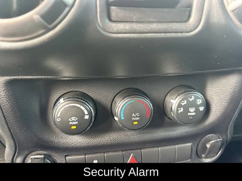 Used 2016 Jeep Wrangler Unlimited Sport w/ Dual Top Group AWD/4WD image 19
