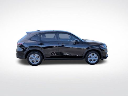 Used 2025 Honda HR-V LX image 8