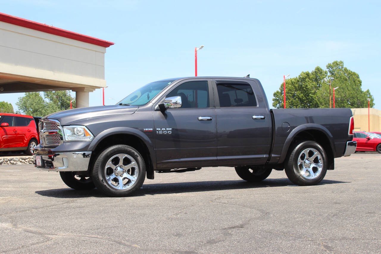 Used 2017 RAM 1500 Laramie w/ Convenience Group AWD/4WD image 6