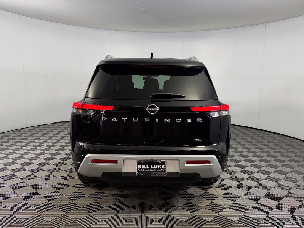 Used 2025 Nissan Pathfinder SL FWD image 9