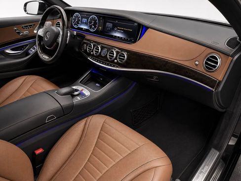 Used 2014 Mercedes-Benz S 550 Sedan w/ Edition 1 Package image 19