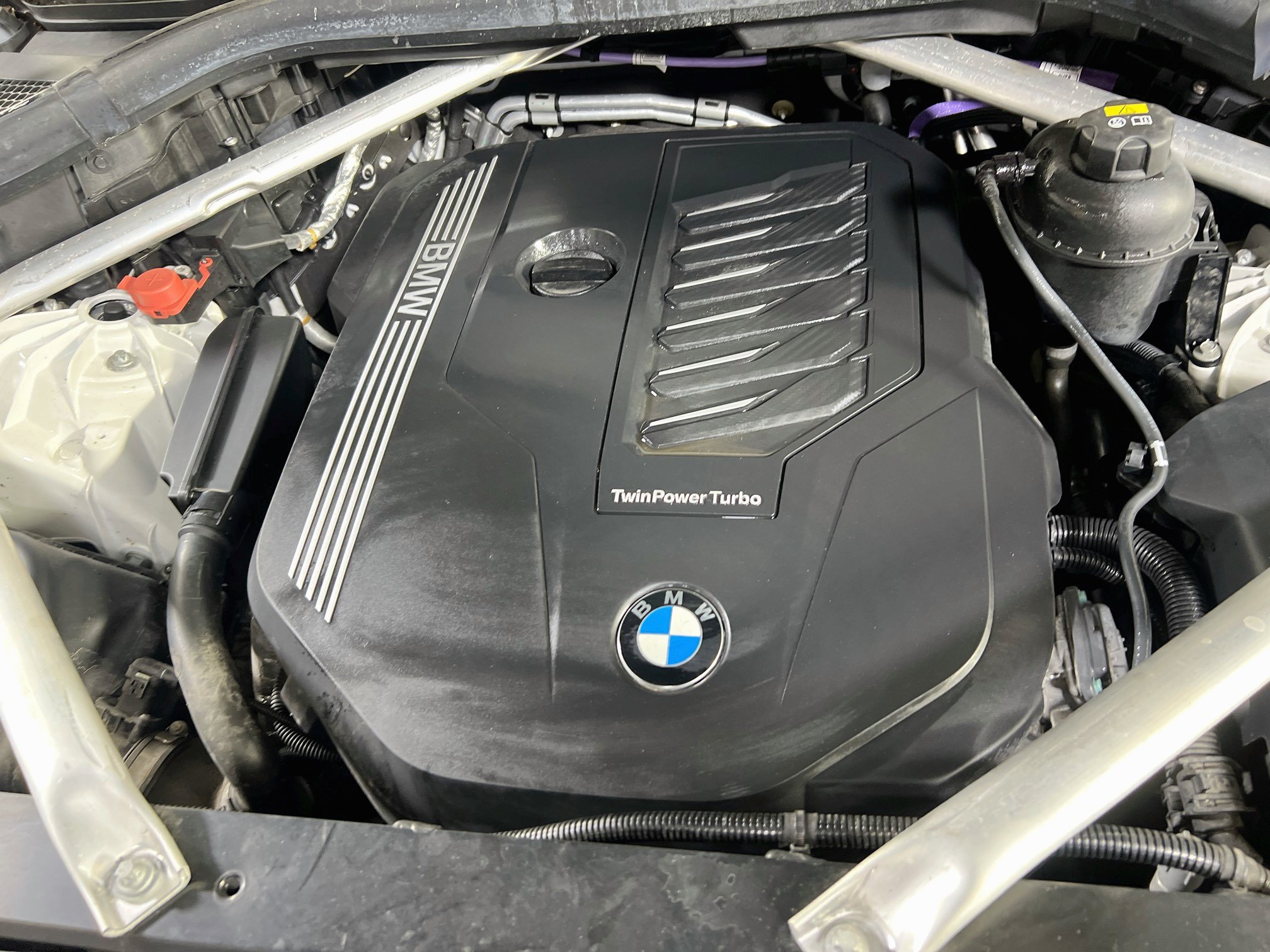 Used 2023 BMW X6 xDrive40i w/ Executive Package AWD/4WD image 32
