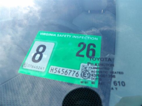 Used 2021 Toyota Highlander XLE image 30