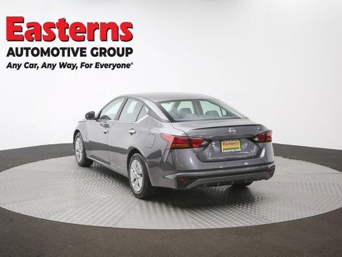 Used 2024 Nissan Altima 2.5 S FWD image 60
