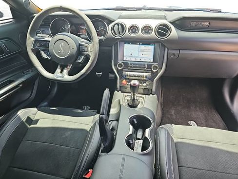 Used 2017 Ford Mustang Shelby GT350 RWD image 9