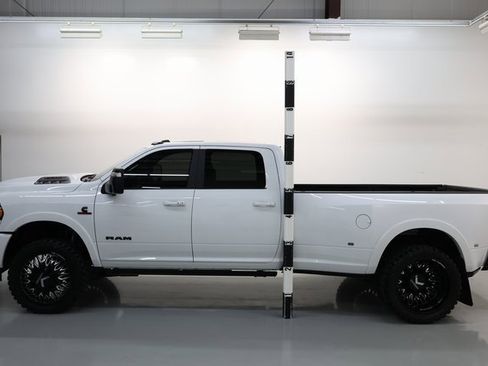 Used 2024 RAM 3500 Limited w/ Night Edition image 66