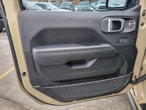 Used 2022 Jeep Wrangler Unlimited Rubicon 4xe w/ Cold Weather Group image 18