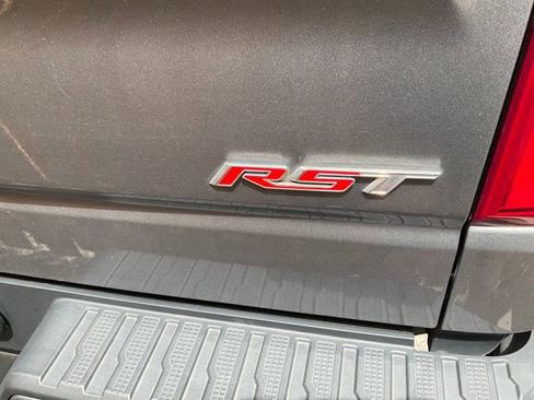 Used 2022 Chevrolet Silverado 1500 RST w/ Z71 Off-Road Package AWD/4WD image 8