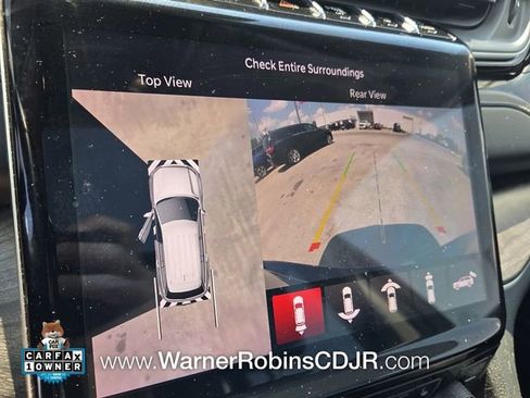 Used 2022 Jeep Grand Cherokee Limited w/ Luxury Tech Group II RWD image 23