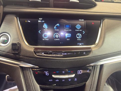 Used 2019 Cadillac XT5 Luxury w/ Sport Package image 20