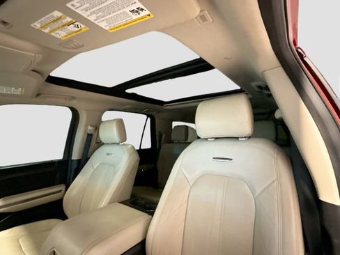 Used 2021 Ford Expedition Max Platinum image 20