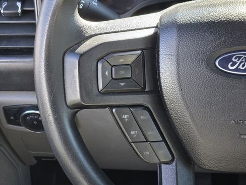 Used 2020 Ford F550 4x4 Crew Cab Super Duty w/ Power Equipment Group image 27