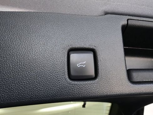 Used 2024 Ford Escape Active AWD/4WD image 19