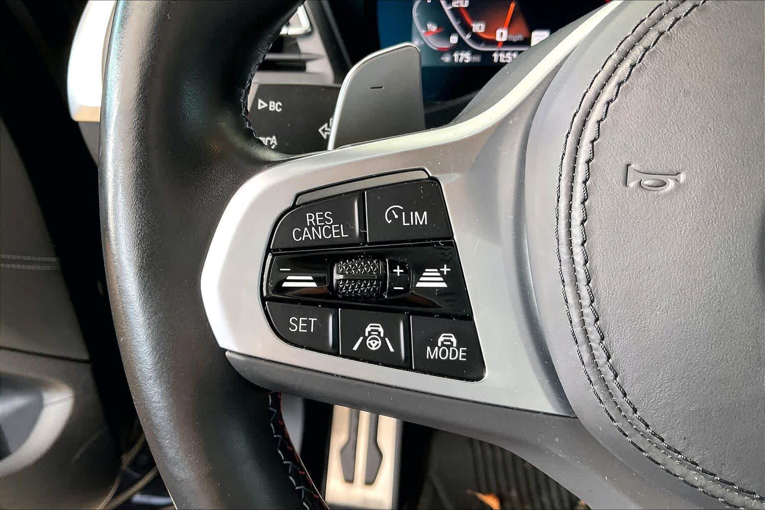 Used 2023 BMW X4 M40i AWD/4WD image 23