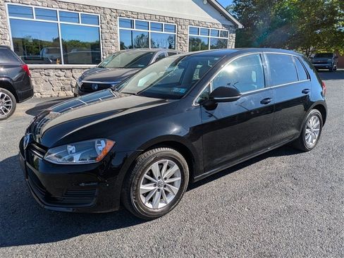 Used 2015 Volkswagen Golf S FWD image 1