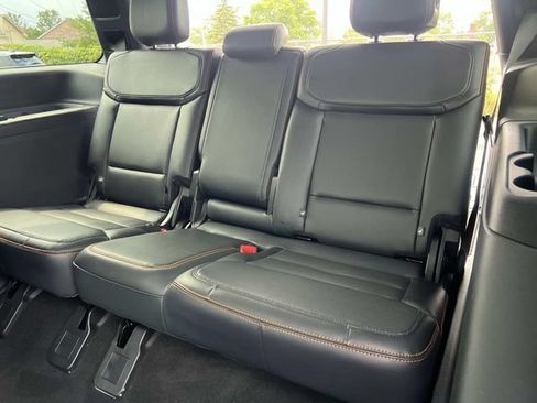 Used 2026 Ford Expedition Tremor AWD/4WD image 13
