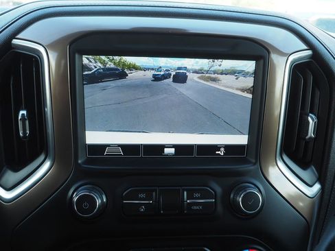 Used 2020 Chevrolet Silverado 1500 High Country w/ LPO, Dark Essentials Package AWD/4WD image 28