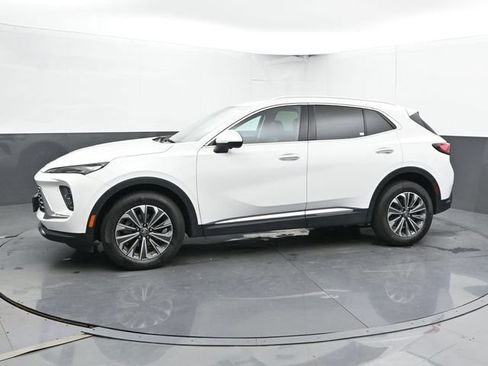 Used 2024 Buick Envision Preferred AWD/4WD image 7