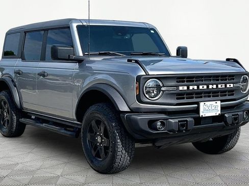 Certified 2024 Ford Bronco Black Diamond AWD/4WD image 12