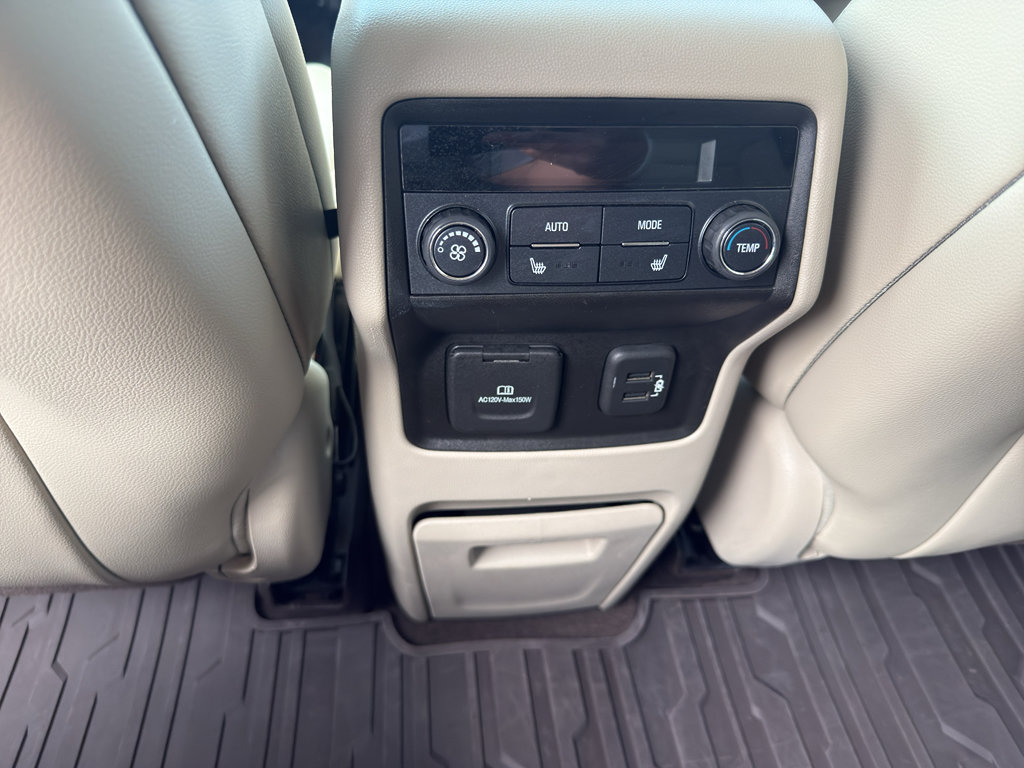 Used 2019 GMC Acadia Denali w/ Technology Package AWD/4WD image 9
